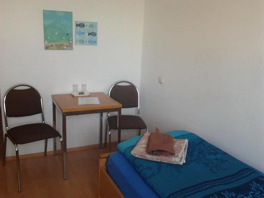 Pension Am Haffeld Wismar Bagian luar foto